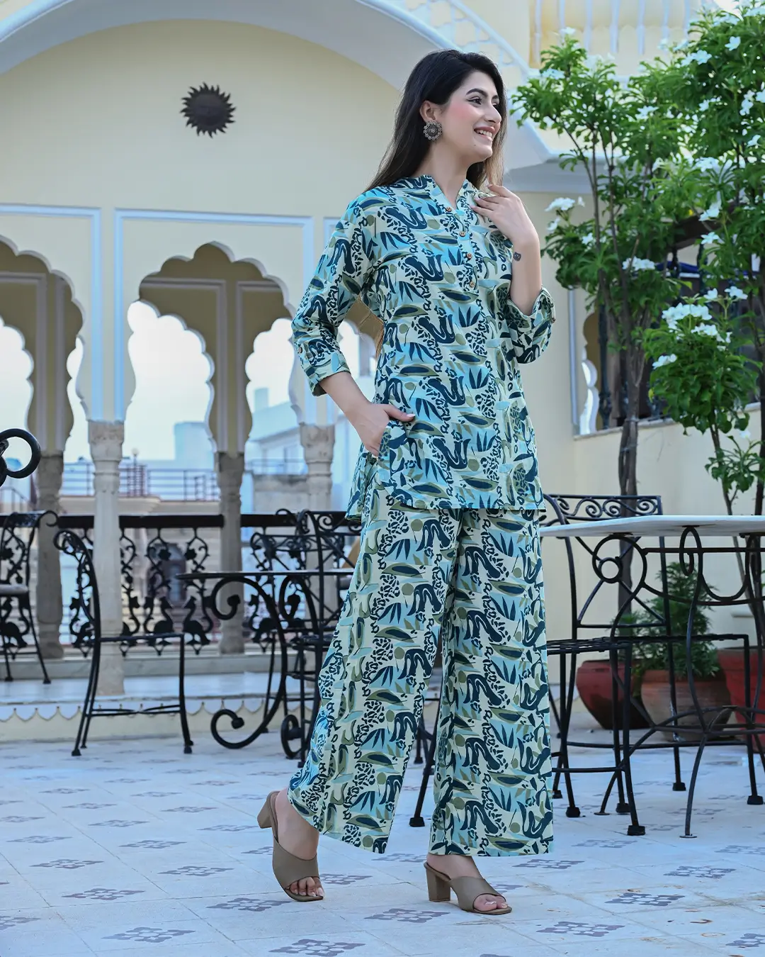 Blue and Green  Abstract Printed co- ords Set - Image 8