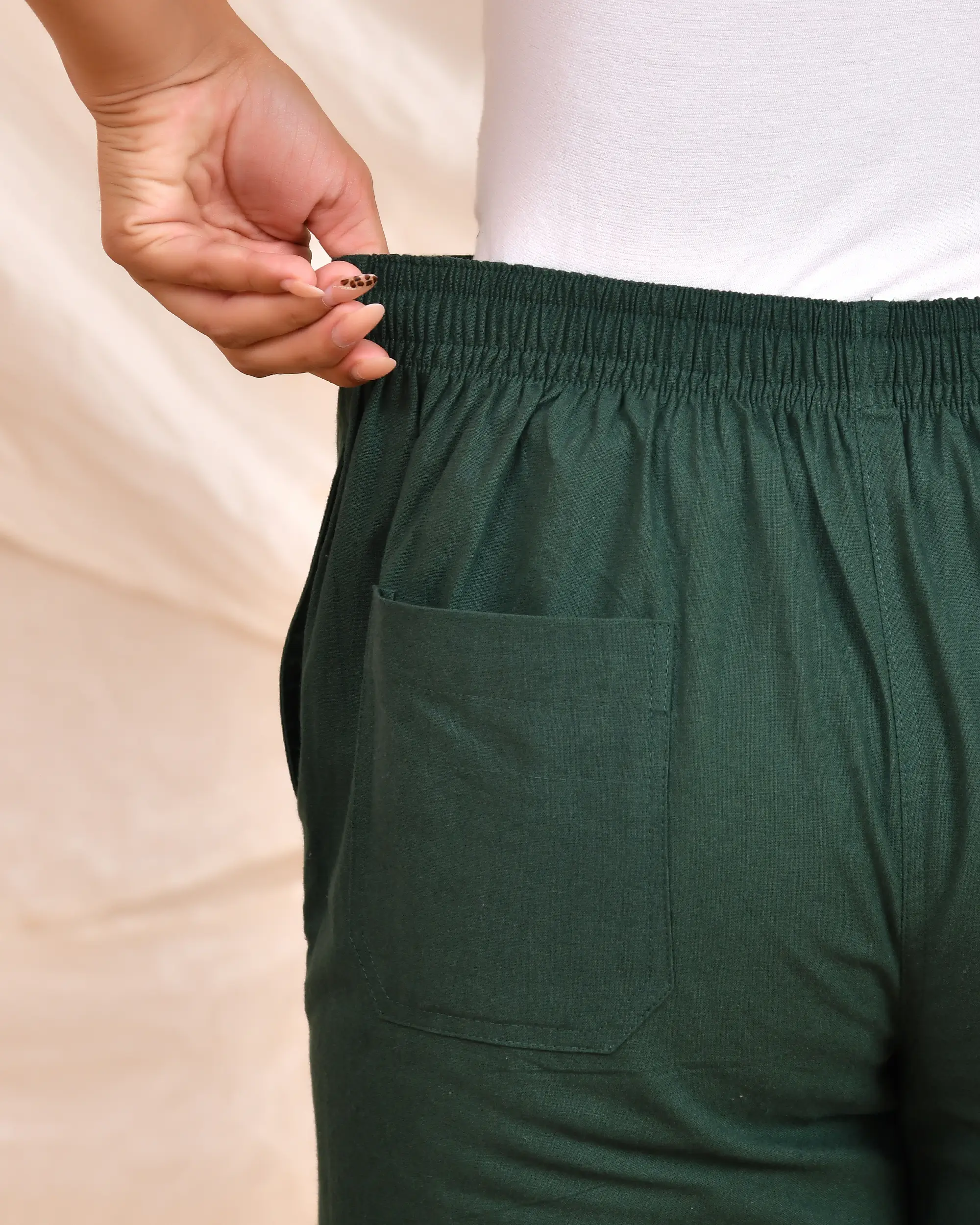 Bottle Green Solid Straight Pants - Image 12