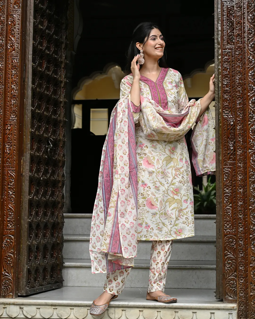 Cream Floral Print 3 Piece Set - Image 6