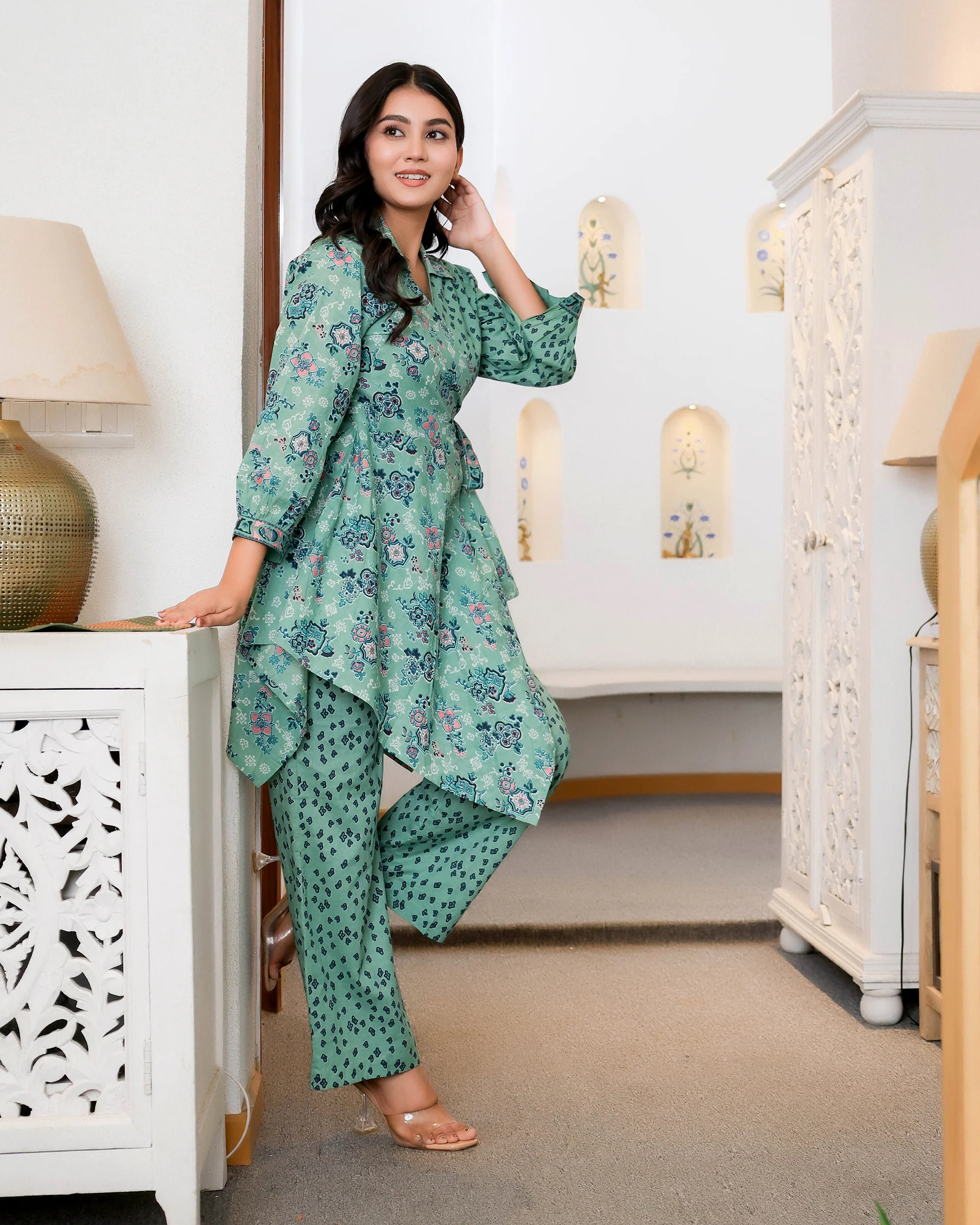 Floral and Geometric Mixed Prints Green Base - Image 8