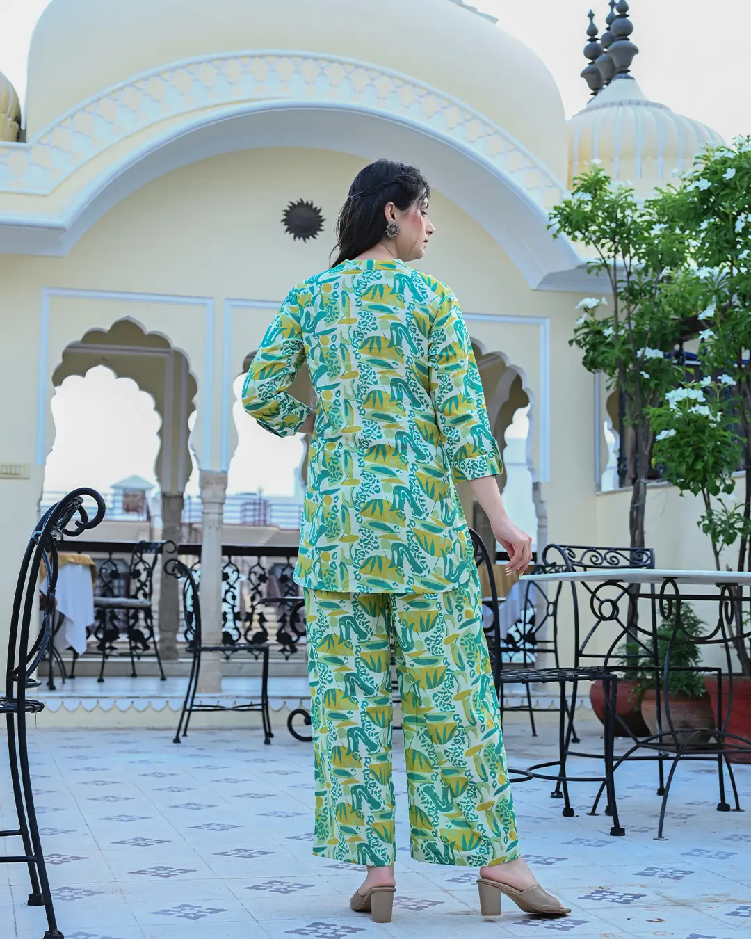 Green and Yellow Abstract Printed co- ords Set - Image 4