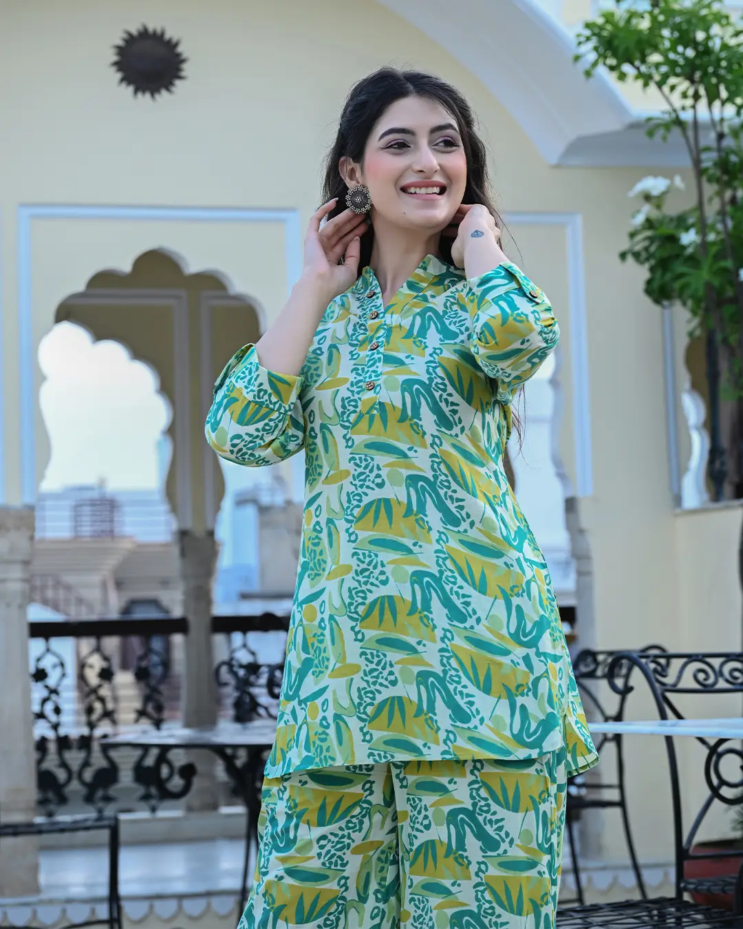 Green and Yellow Abstract Printed co- ords Set - Image 9