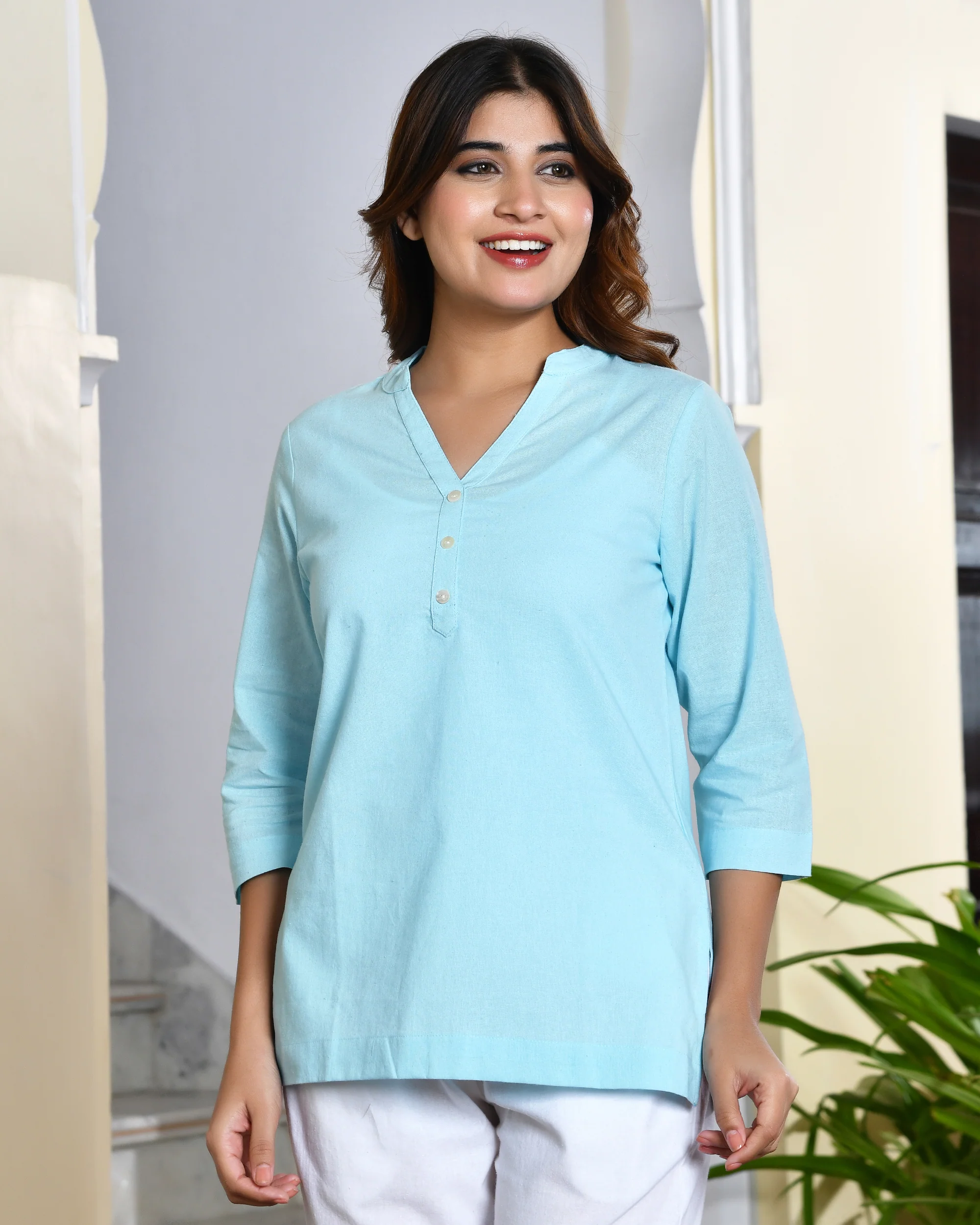 Sky airy linen short kurti - Image 9